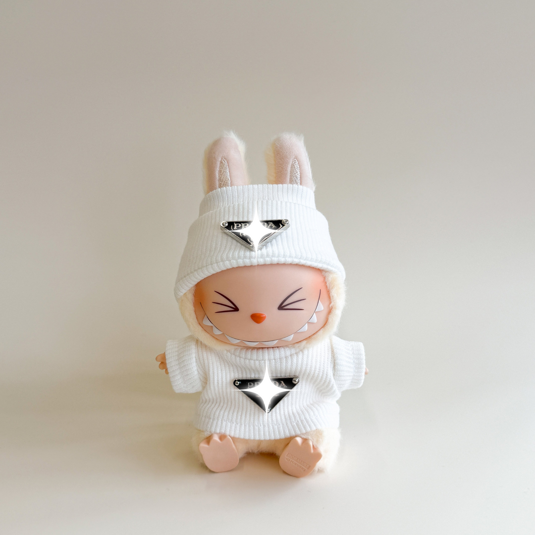 Labubu シグネチャー リブニットセット – シルバー トライアングルロゴ
