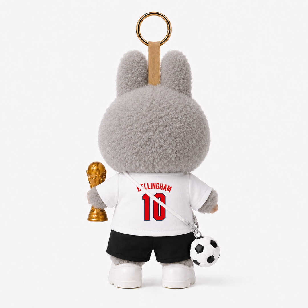 Labubu England Bellingham #10 Football Outfit Set – Complete with Authentic Exciting Macaron Sesame Bean Figure