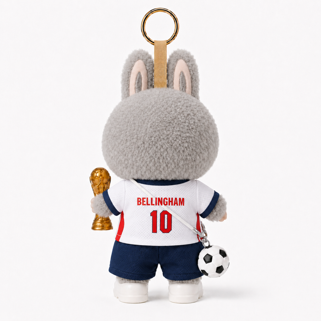 Labubu England #10 Football Outfit Set – Complete with Authentic Exciting Macaron Sesame Bean Figure
