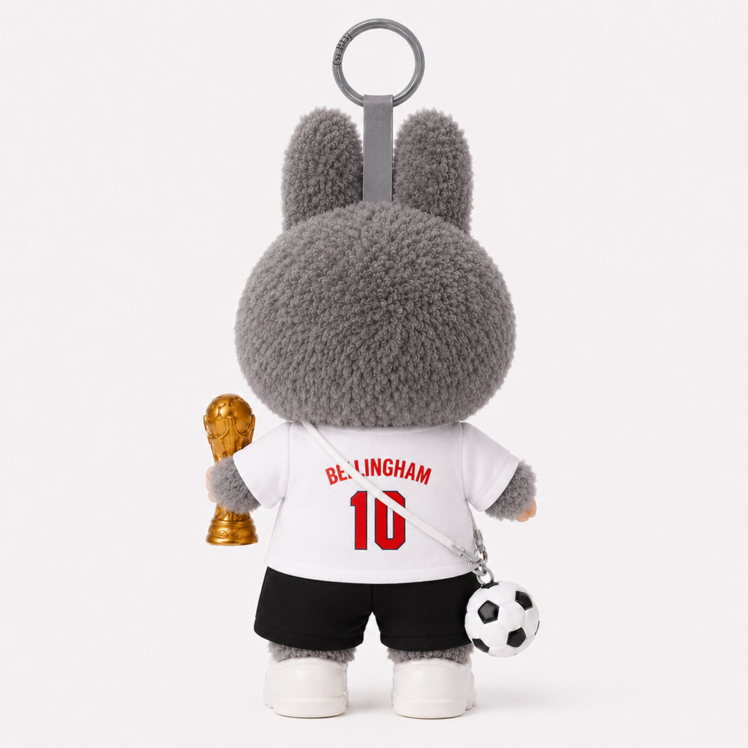 Conjunto de traje de fútbol Labubu England Bellingham #10, completo con figura auténtica de Kuromi