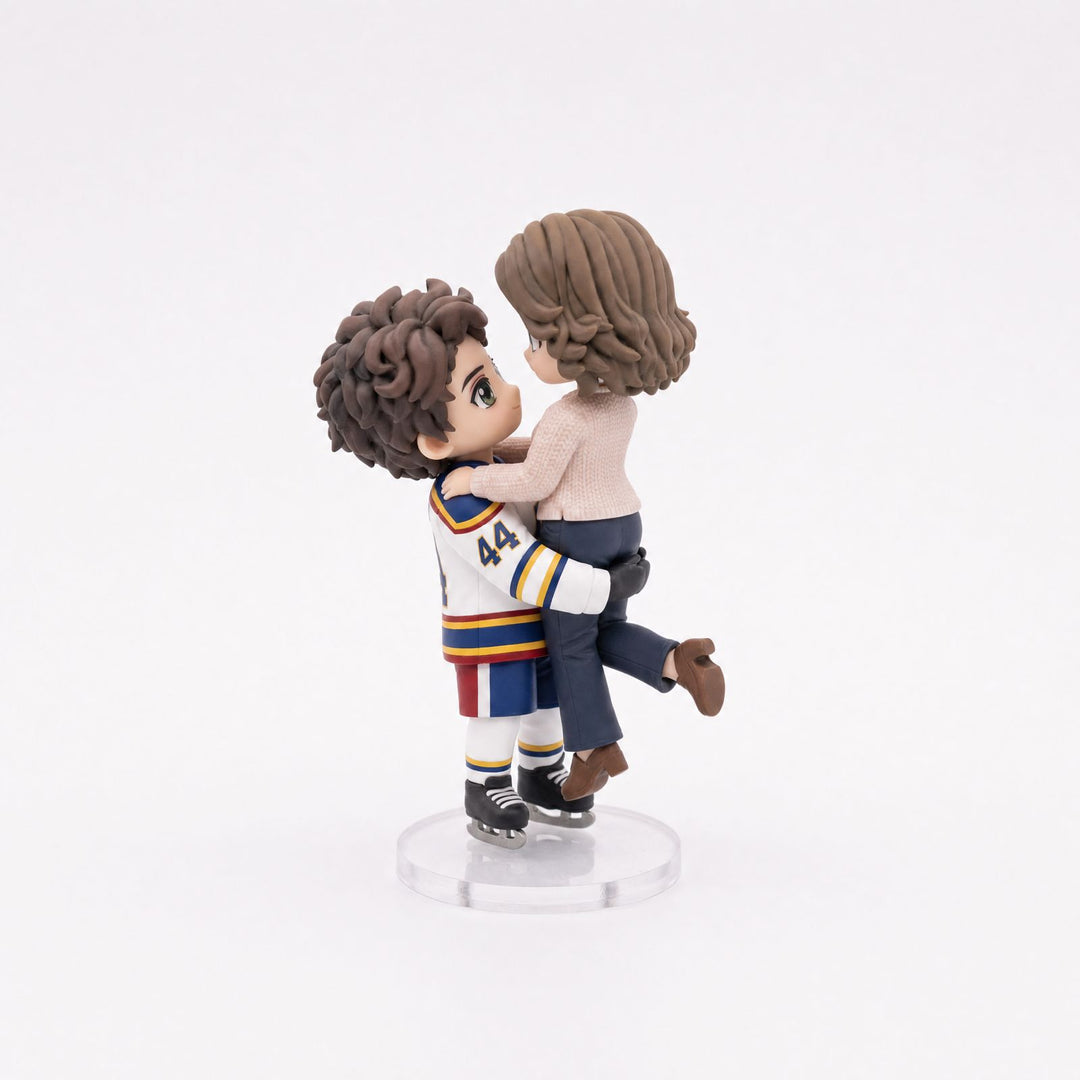 Briar No. 44 Couple Collectible Figure – Romance Edition