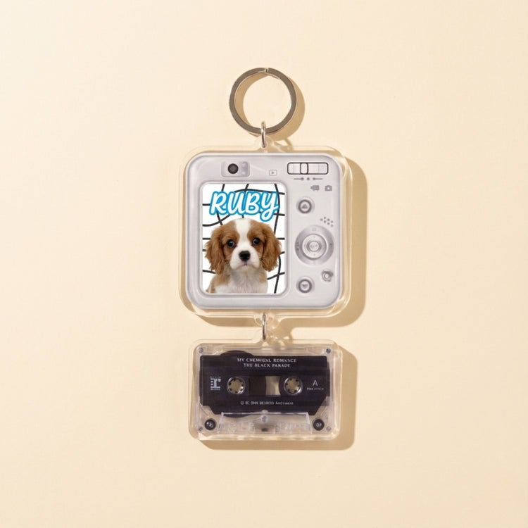 Personalized Acrylic Pet Keychain Charm size comparison – Lizzie & Friends