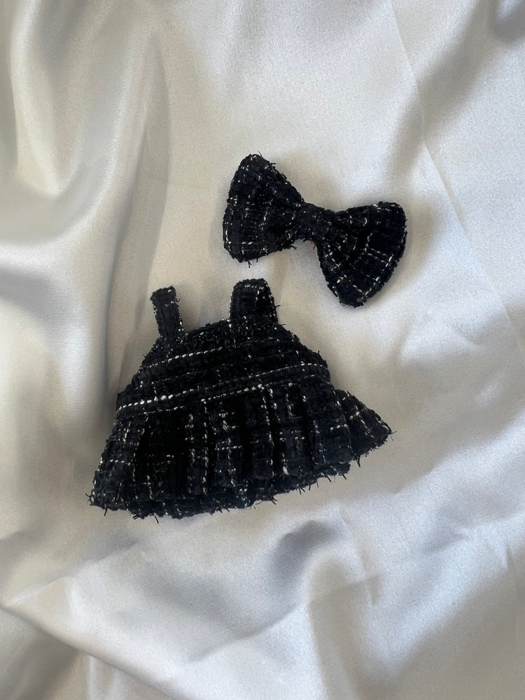 Labubu Chanel Accessories
Labubu Chanel Clothes
Labubu Chanel Fashion
Labubu designer fashion
Labubu Chanel Outfit