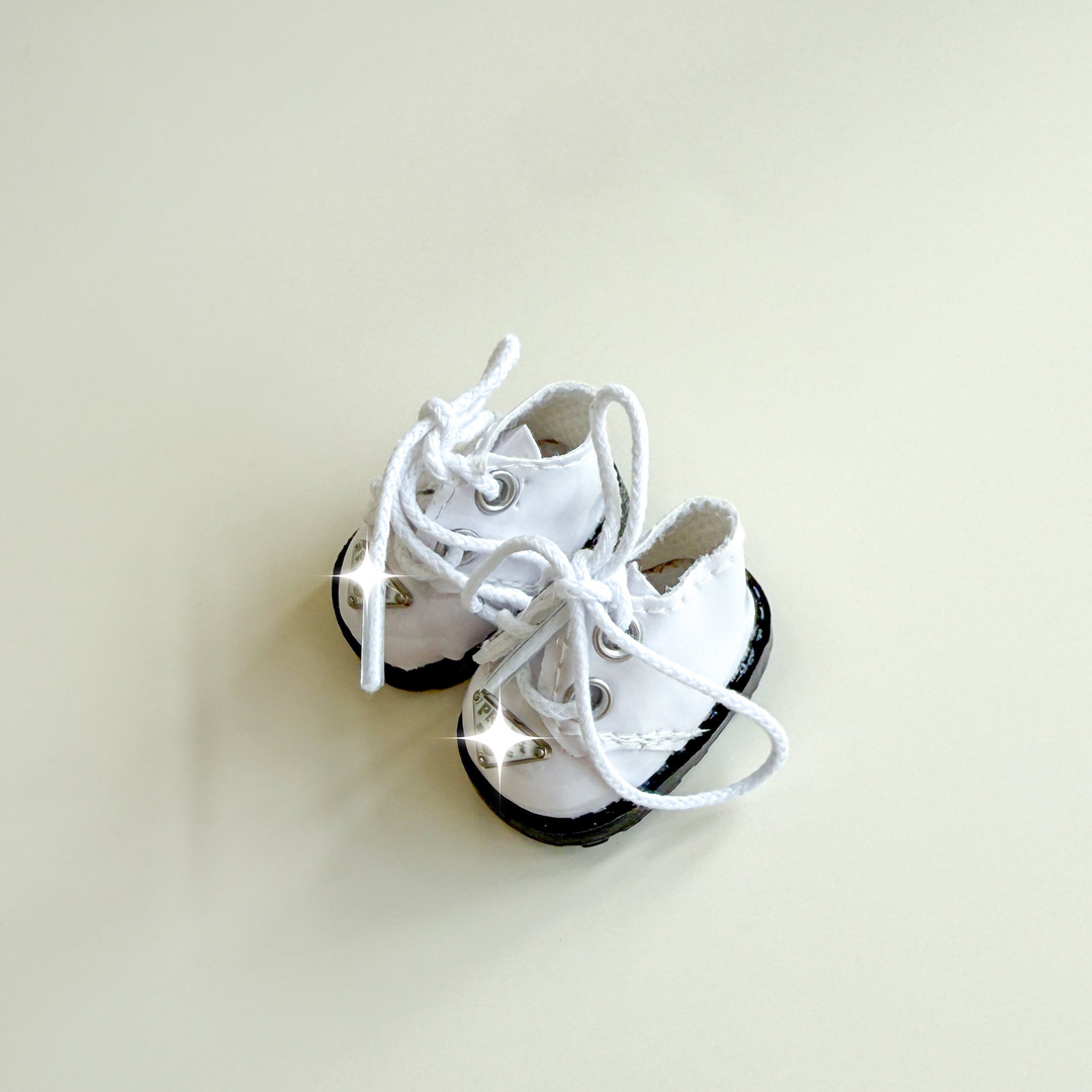 Labubu Luxury Oxford Shoes – Glossy Finish