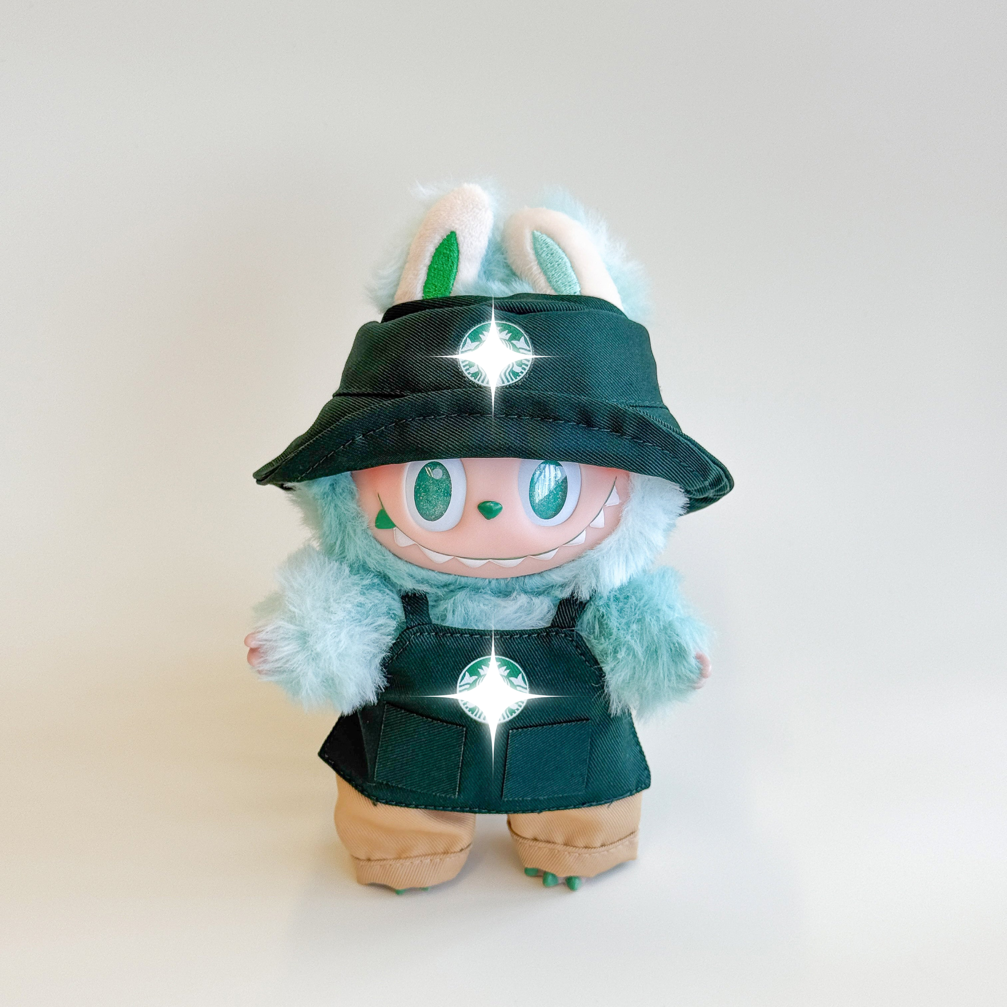 Labubu Barista Outfit – Café Edition – Labubu plush doll outfit handmade kawaii Pop Mart collectible accessory