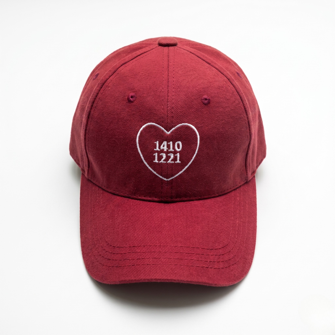 1410 1221 Heart Embroidered Baseball Cap