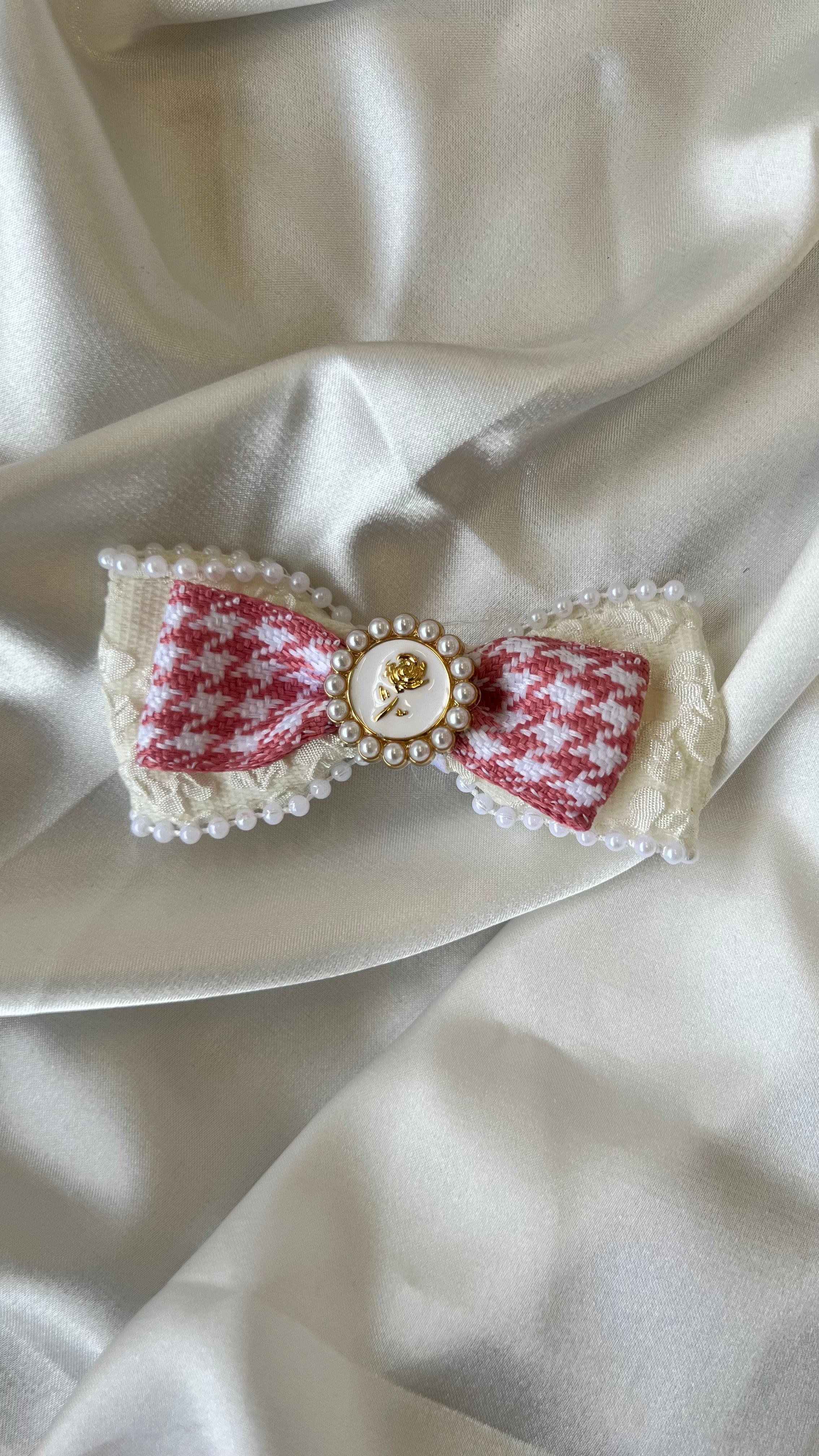 Labubu Elegant Pearl Tutu Set with Bow Headband close-up detail shot – Lizzie & Friends