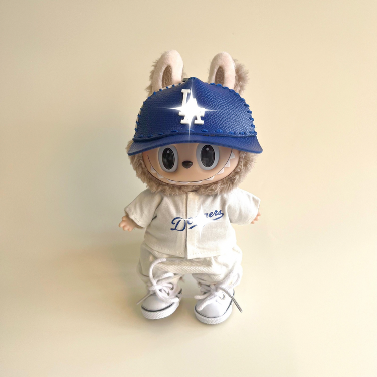 Labubu Baseball Outfit Set – Blue & White Sports Edition flat lay product shot – Lizzie & Friends