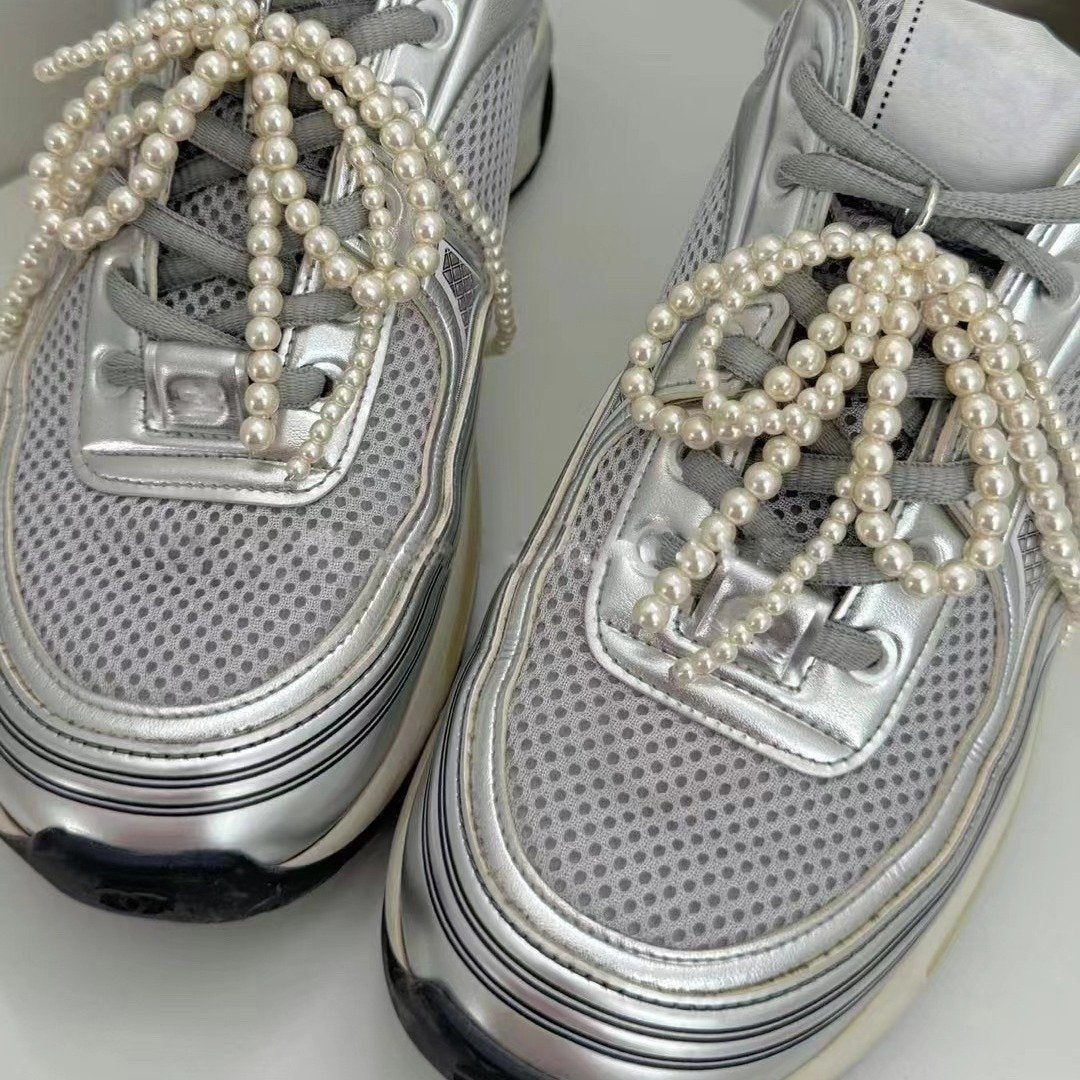 Pearlescent Shoe Lace Charms