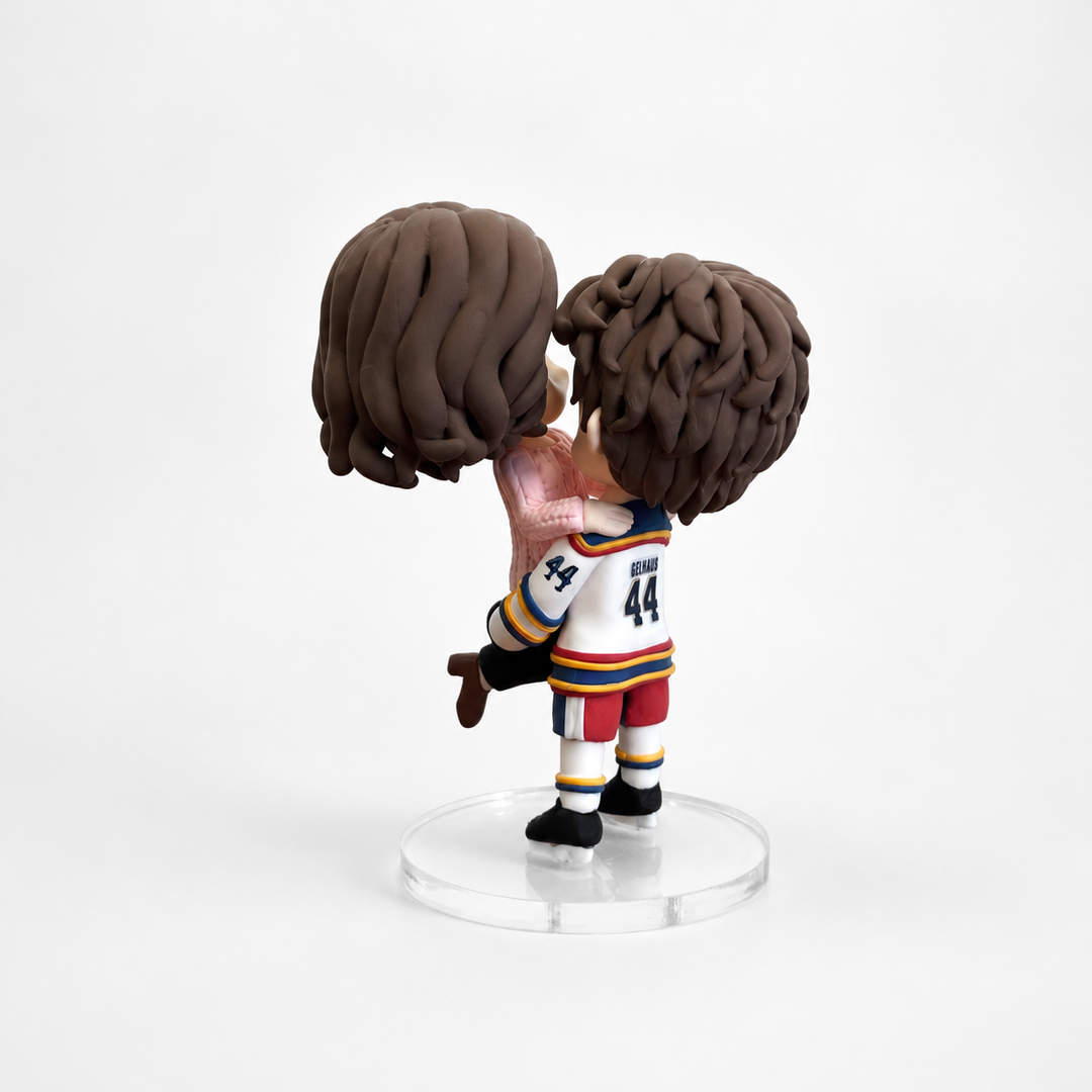 Briar No. 44 Couple Collectible Figure – Romance Edition