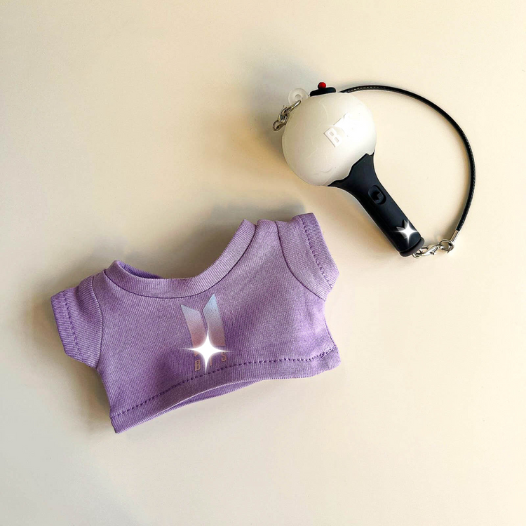 Labubu Bullet Proof Idol Tee Outfit (Colored Logo) — With Mini Fan Lightstick (2 Items) packaging included – Lizzie & Friends